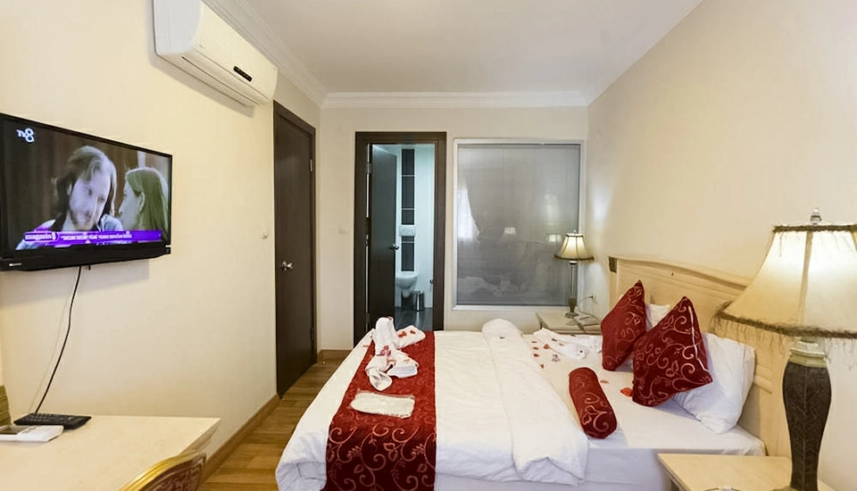 هتل دوکان دلوکس کوش آداسی